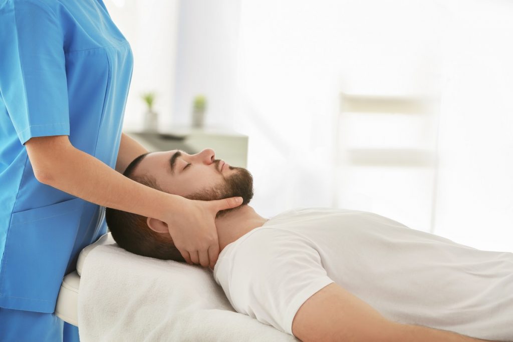 Ways that Chiropractic Improves Your Overall Health