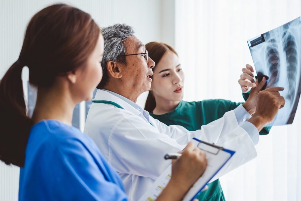 How to Increase Health Care Staff Retention With Technology